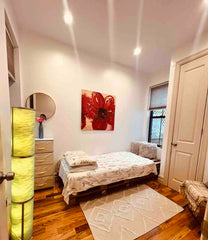 My place is a loving and respectful environment for kind mindful people!! New York, NY Rental unit in Brooklyn · ★4.60 · 1 bedroom · 1 bed · 1 shared bath Private room in rental unit vacation rental 50172690