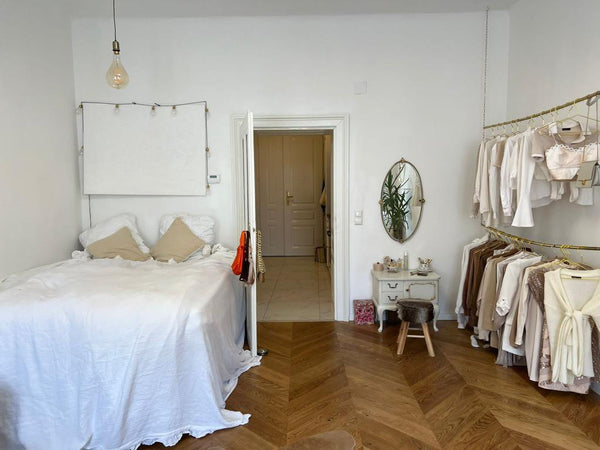 schön eingerichtete Wohnung im 3. OG,   Zentrale Lage. Küche mit Spülmaschine, M Vienna, Austria Ruhige Altbauwohnung in Wien Etage 3 Entire rental unit vacation rental 678076454111667654