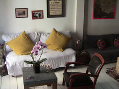 Joli loft avec sa petite terrasse privée . A 10 minutes des buttes Chaumont. A d Paris, France Charmant loft avec balcon terrasse. Entire loft vacation rental 4853277