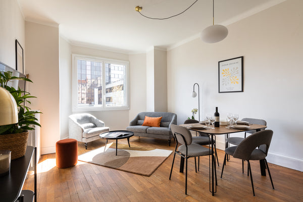 Magnifique appartement climatisé au cœur de Lyon à 5 minutes à pied de la gare P  Grand appartement avec balcon et climatisation Entire rental unit vacation rental 720146545239937032