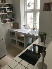 Vores skønne lejlighed rummer et dejligt stort soveværelse, og med en daybed i s  Charming apartment in Nørrebro (NO shower) Entire rental unit vacation rental 699080029842187634