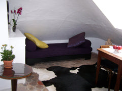 Tiny studio in central Paris, between the Marais and Canal Saint Martin.<br /><b Paris, France Studio - Central Paris / Republique Entire rental unit vacation rental 125686