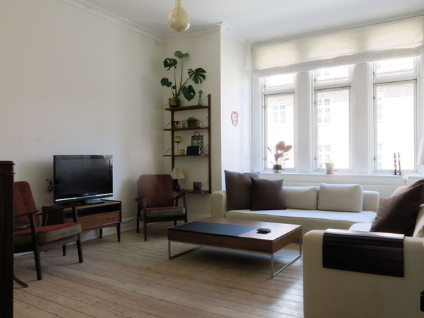 - - Rooms - -<br /><br />Main Floor:<br /><br />Bathroom: dryer, shower, toilet, Copenhagen, Denmark Østerbro - Perfect For Family - 2 Bedroom (1382-1) Entire serviced apartment vacation rental 34927717