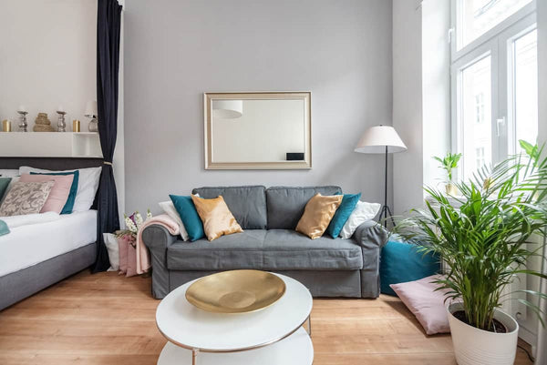 This bright and spacious apartment is a great option for a traveling group or a   ★Luxurious and Bright★5 min walk to city center Entire rental unit vacation rental 570965192791961467