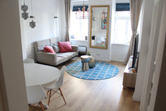 Einziehen - Entspannen - Wohlfühlen: wunderschöne renovierte Wohnung im Altbaust Vienna, Austria Zentrale 2-Zimmer Wohnung Nähe Mariahilferstrasse Entire rental unit vacation rental 621392643810639165