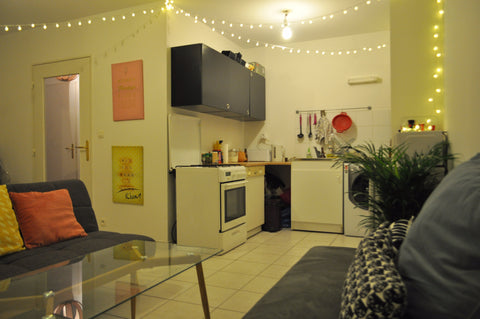Appartement sympa avec garage en sous-sol, à 10 Minutes à pieds de la place Bell Lyon, France Apt.45m2/proche Bellecour/Fête des Lumières/Garage Entire rental unit vacation rental 21865520