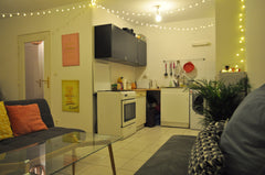 Appartement sympa avec garage en sous-sol, à 10 Minutes à pieds de la place Bell Lyon, France Apt.45m2/proche Bellecour/Fête des Lumières/Garage Entire rental unit vacation rental 21865520