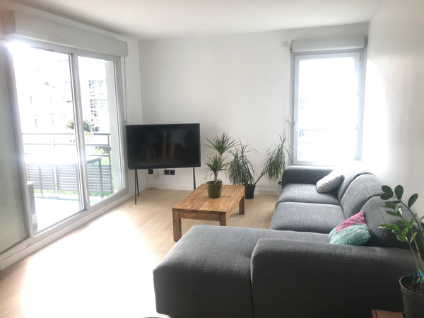 Welcome to my flat, I hope you will feel at home!<br />I offer it for rent occas Lyon, France Beautiful apartment in lively Jean Macé district Entire rental unit vacation rental 34225674