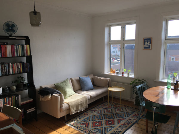 Hyggelig og autentisk københavnerlejlighed beliggende på Rentemestervej i hippe  Copenhagen, Denmark Hyggelig og autentisk københavnerlejlighed Entire rental unit vacation rental 48374194
