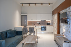 Feel the authentic cretan hospitality!PHILIKON Luxury Suites is a complex of 4 l Rethimnon, Greece Philikon Luxury Suite-Empneusis Entire rental unit vacation rental 595465274690886381