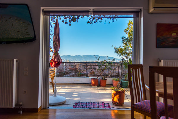 Guests can enjoy the scenery with the embracement of a fifteen years old balcony Athens, Greece Acropolis balcony View in the heart of Athens Entire rental unit vacation rental 33984608