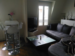 Appartement de 45m2 avec salle de séjour, une grande et une petite chambres, cui Paris, France Appartement à 10 minutes à pied des Champs-Elysées Entire rental unit vacation rental 21527264