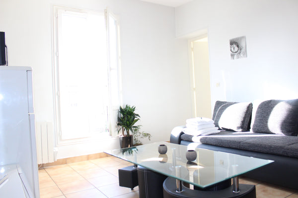 Two-roomed apartment for 4 persons, located on the 5th floor, without elevator.< Paris, France ❤️ Two-roomed apartment at the Canal de l'Ourcq ❤️ Entire rental unit vacation rental 19774550