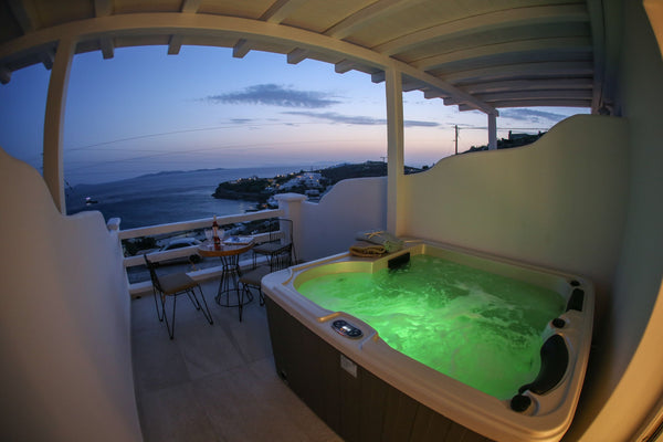 Brand new suite for 3 one double  bed and a sibgle bed walk in shower seperate t Mikonos, Greece Suite 3 villa elina with outdoor jakuzi nearport Room in boutique hotel vacation rental 12280485
