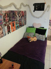 Mon logement est proche de ligne de métro (D) et tram (T2). Vous l'apprécierez p Lyon, France Studio lumineux et calme 15m², Grange Blanche Entire rental unit vacation rental 13217789
