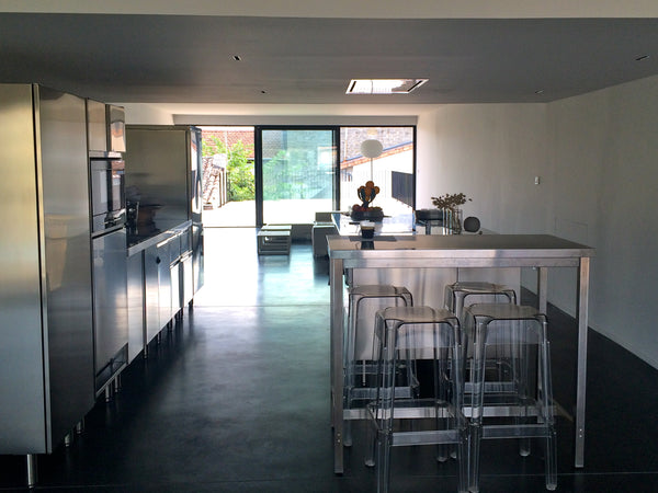 Venez découvrir notre maison de 180 m2, récemment rénovée, composée d'une grande Bordeaux, France Maison avec grande terrasse sur les toits Entire home vacation rental 6222457