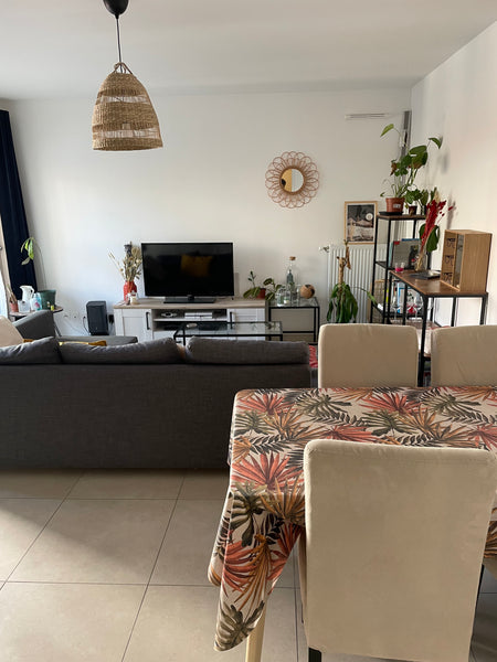 Chambre dans un bel appartement fonctionnel et spacieux au cœur du quartier des  Paris, France Chambre indépendante au cœur d’un quartier vivant Private room in rental unit vacation rental 668096066204151022