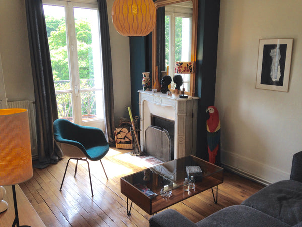 Authentical parisian apartment with an extraordinary view on Le Père Lachaise.<b Paris, France AMAZING VIEW on Le Père Lachaise !! Entire rental unit vacation rental 1330872