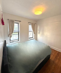 Beautiful furnished 2 story walk-up 2 BR apt (fast Wi-Fi, Heat/AC, HW, electric, New York, NY Rental unit in Brooklyn · ★New · 1 bedroom · 1 bed · 1 bath Private room in rental unit vacation rental 1040640013721700811
