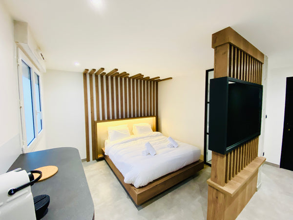 A quelques pas de la Gare de la Part Dieu et de son centre commercial, quartier  Lyon, France ⚡️NID DOUILLET CHIC GARE PART DIEU, NETFLIX GRATUIT Entire rental unit vacation rental 47717900