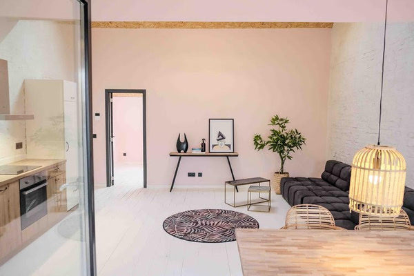 Verger83 is een recent gerenoveerd dakappartement in hartje Oud-Berchem, vlakbij Antwerp, Belgium Mooi, nieuw, gerenoveerd appartement in Antwerpen. Entire condo vacation rental 704100791772447850