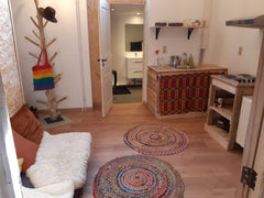 Studio super cosy  équipé d'une salle de douche, toilette, évier, lave-linge. Vo Brussels, Belgium Le petit cocon de la Grand'Route Entire townhouse vacation rental 48354769