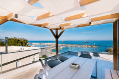 Enjoy the endless blue and the amazing view of Heraklion in a relaxing and cozy  Heraklion, Greece Dejablu I (Heraklion) Entire home vacation rental 31511811