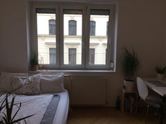 Im offering a sleeping room in a shared apartment with two female students. They Vienna, Austria Cozy room in the center of Vienna Private room in rental unit vacation rental 22481362
