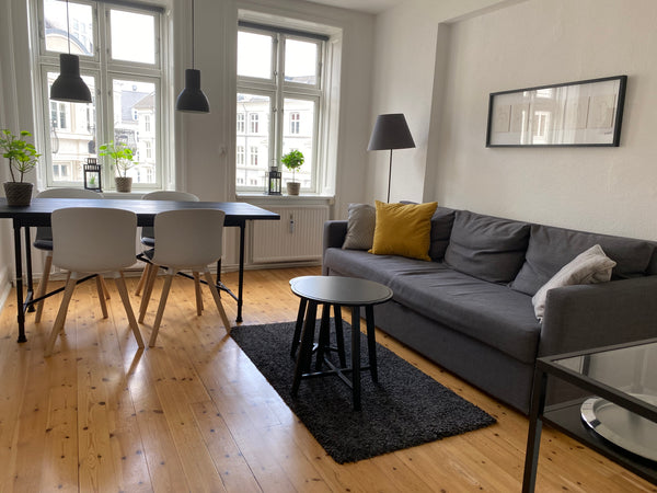 A nice apartment in the middle of the City. <br />The street is full of good res Frederiksberg, Denmark OEH53, 4. tv Cozy 1 bedroom apartment in City Entire serviced apartment vacation rental 638820924501628340