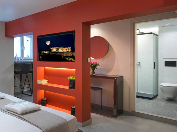 A cozy, comfortable studio in the lively Koukaki area. Even though this is a sem Chalandri, Greece Cozy Comfy Studio. A nest for 2 in lively Koukaki. Entire rental unit vacation rental 53912961