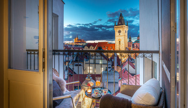 A totally wonderful and unbelievably beautiful place. Touch the sky. Touch the s Prague, Czechia 4BR 3,5bath PENTHOUSE Jacuzzi Balcony Castle V!EWS Entire loft vacation rental 42358950