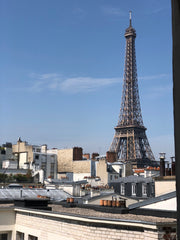 Centrally located, beautifully furnished one bedroom luxury apartment with views Cape Town, South Africa Eiffel Tower Gem New Entire rental unit vacation rental 29526177