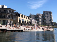Hyggeligt townhouse med 4 soveværelser i dejlige, børnevenlige omgivelser kun 50 Copenhagen, Denmark Exclusive townhouse, roof top and private parking Entire townhouse vacation rental 19263590