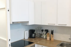 Das Raimond Apartment liegt nahe dem multikulturellen Brunnenmarkt,dem trendigen Vienna, Austria Raimond Apartment Top 12a Entire rental unit vacation rental 49650040