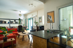 A freshly renovated apartment with great location for the Athens traveller.  is  Athens, Attica, Greece Rom's open-plan apartment, close to Acropolis Entire rental unit vacation rental 44601745