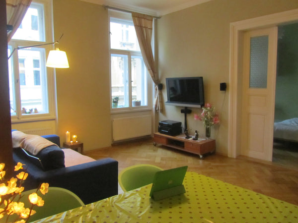 Lovely two-room appartment in historic building with high ceilings and original  Prague, Czechia Nicely renovated Apartment Entire rental unit vacation rental 2742105