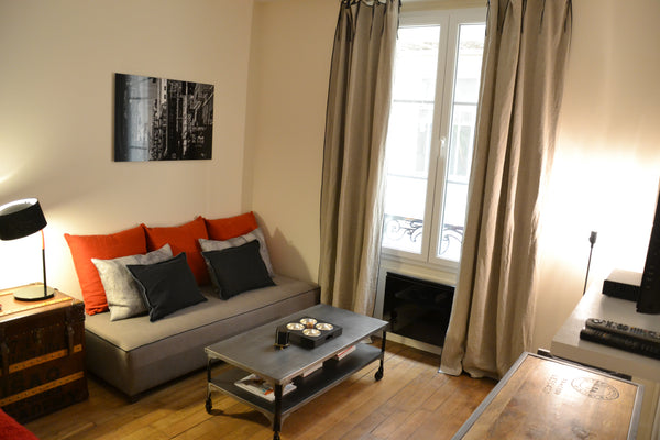 <b>The space</b><br />This 25 square meters studio is located in the heart of Pa Paris, France COSY & CHIC STUDIO SEVRES BABYLONE/ST GERMAIN Entire rental unit vacation rental 566668