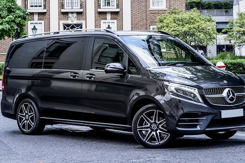 London Airport Transfer: London to Heathrow Airport LHR in Luxury Van  Private Tours and Travel Guide Europe London CITY London Destination Tour Europe London CITY London