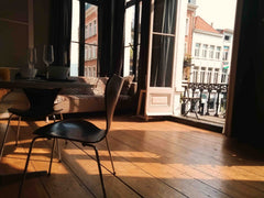 Enjoy your stay in Antwerp in our lovely and bright corner apartment.  You will  Antwerp, Belgium Beautiful authentic appartment - Free parking Entire rental unit vacation rental 28330049