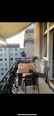 The spacious room is in shared flat very well located in the 4th district. All s Linz, Austria Zimmer in schöner Wohnung mit Balkon Private room in rental unit vacation rental 673758468689085420