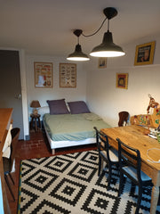 Simplifiez-vous la vie dans ce logement paisible et central. Lyon, France Chez Rinette et Papy Private room in rental unit vacation rental 719404645861117942