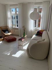 Lejligheden ligger i en charmerende ældre bygning i hjertet af København. Lejlig Copenhagen, Denmark Idyllisk lejlighed i centrum Entire rental unit vacation rental 50353399