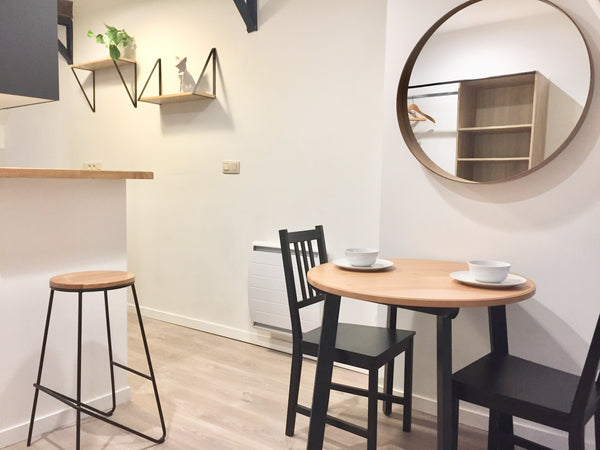 Lovely flat located in the very center of the booming Paris, with an amazing vie Paris, France CHARMING and SUPER CENTRAL Flat With BALCONY Entire rental unit vacation rental 29356084