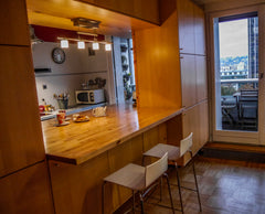 Depuis mon appartement, situé à côté de la gare de la Part Dieu, accédez à toute Lyon, France Centre ville avec terrasse Entire rental unit vacation rental 30102345