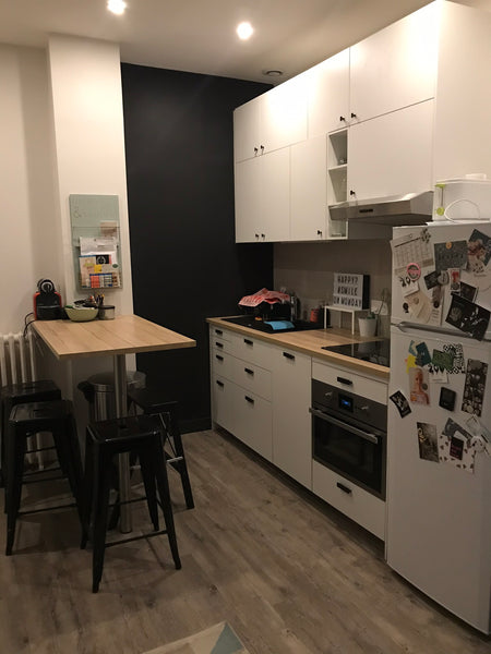Little apartment 34m2 on the ground floor with a beautiful window. There is a in Lyon, France Charming appartment near subway and train station Entire rental unit vacation rental 39998599