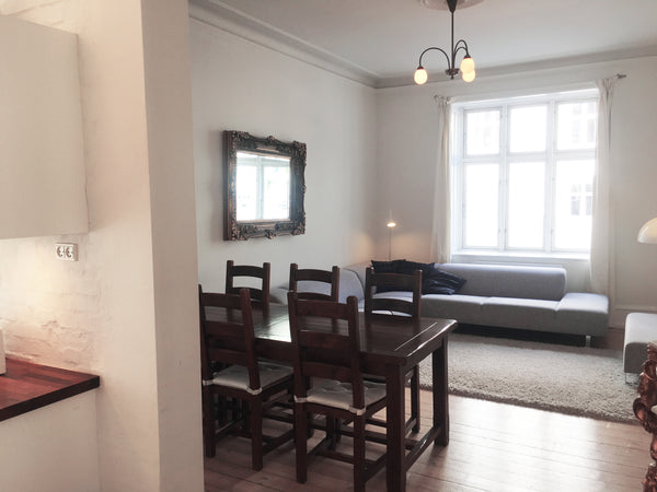 Copenhagen, Denmark Skøn lejlighed med direkte udgang til baggård Entire condo vacation rental 572289265187764995
