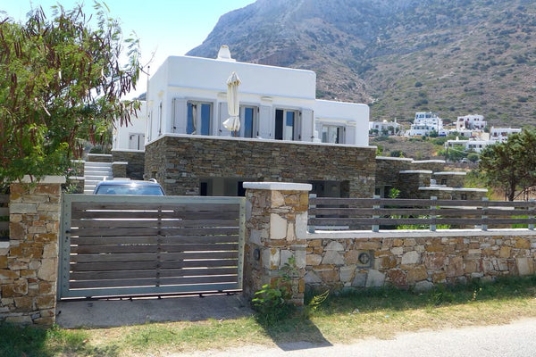 A sweet escape, this beautiful Seaside Cycladic Architecture Villa surrounded by Athens, Greece Cycladic Villa - Sifnos Cycladic home vacation rental 32186936