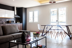 Enjoy the iconic design, with a warm touch and the modern Greek temperament. Clo Athens, Greece 3BD 8th floor Penthouse in Syntagma Entire rental unit vacation rental 19499438