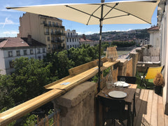 Situé au 5ème étage avec ascenseur notre appartement fait le plein de lumière sa Toulouse, France Appartement lumineux avec balcon sur les berges Entire rental unit vacation rental 29027457
