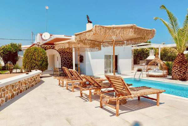 Just a five minute walk from splendid sandy Faliraki Beach, and within the quiet Maidstone, United Kingdom Faliraki Beach, shops/cafes 5 mins  garden / pool. Entire villa vacation rental 42256925